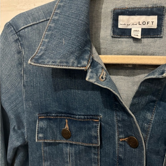 LOFT Blue Jean Jacket Classic Denim Style - Picture 7 of 11